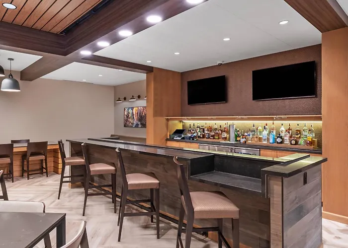 Fairfield Inn & Suites Houston Memorial City Area